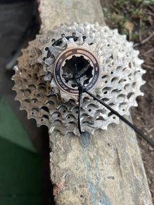 Road Bike 12 speed 105 cassette 11-36