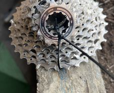 Road Bike 12 speed 105 cassette 11-36