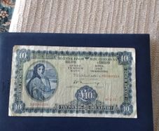 Eire Banknote Lady Lavery