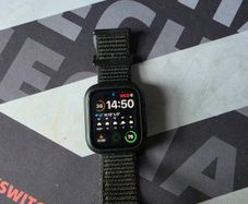 Apple watch series 5 40mm