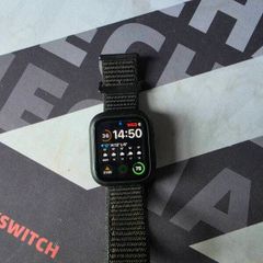 Apple watch series 5 40mm