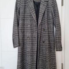 Checked coat size 8 perfect condition