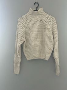 womens sweater - Size XS