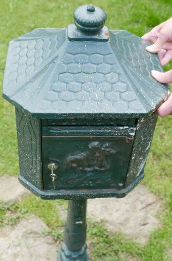 Cast Iron Freestanding Pole Post Box