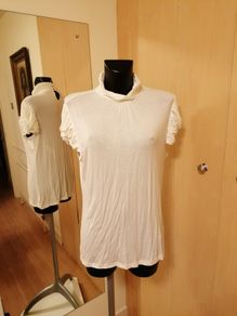 Women's Cream Knot Sleeve Polo Neck