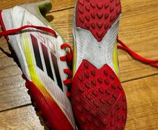 adidas soccer boots junior