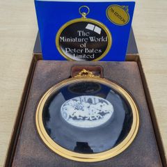 Collector's miniature wall plaque