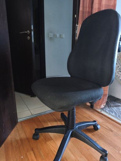 office chair in  good working condition