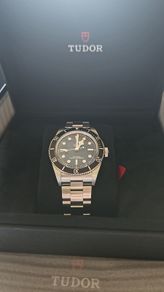 Tudor black bay 68