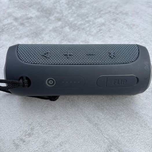 JBL Flip Essential Wireless Bluetooth Speaker