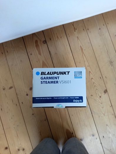 Blaupunkt VSI601 garmet steamer brand new