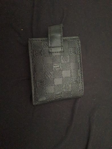 Black leather checkered louis vutton wallet