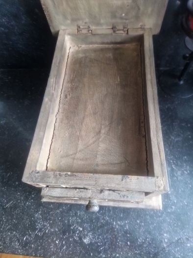 wooden box