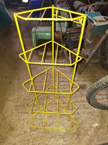 Country cottage yellow Rack
