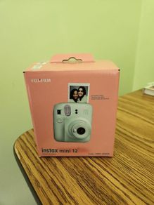 Instant Camera