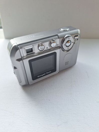 DigiCam digital camera