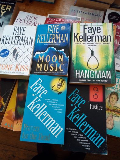 Books: Thrillers