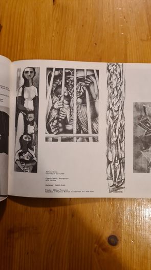 Realistic Abstract Art Pitnan 29. 1959. Paperback In Good Condition.