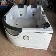 jacuzi