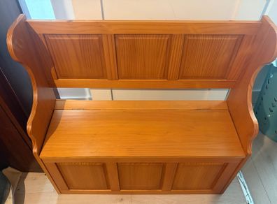 blanket box