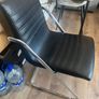 Chair, good condition ! Image 2