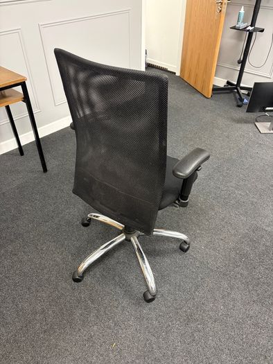Black Office Meshback Chair