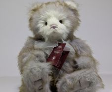 Charlie bears Melanie