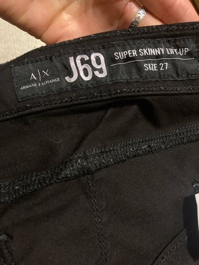 Armani  J 69 Skinny jeans.size 27 .like a new