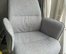 desk chair