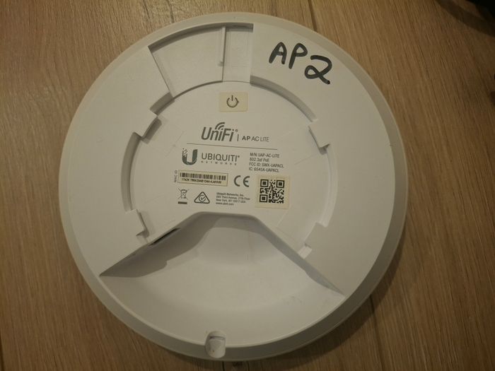 UBIQUITI Wireless Access Point ac lite