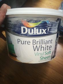 Dulux vinyl soft sheen white