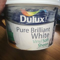 Dulux vinyl soft sheen white