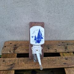 Wall coffee grinder postage possible