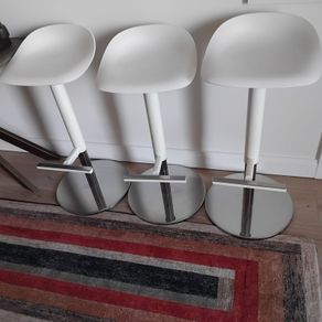 Ikea white bar stools x 3