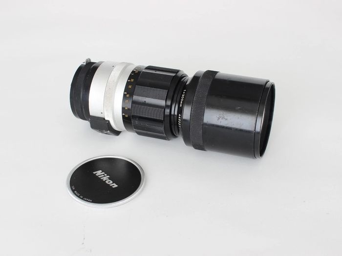 Nikkor-H Auto 4.5 f=300mm 445221 lens