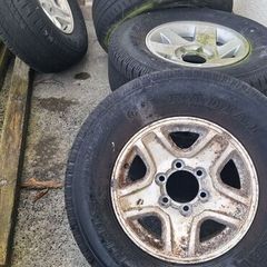 Toyota Landcruiser Alloy/Rims