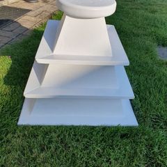 Cake/Cupcake Stand for Hire
