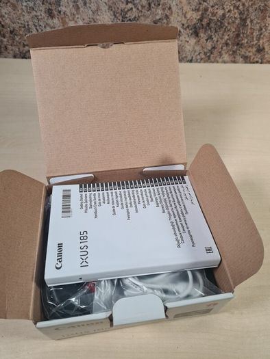 Canon Ixus 185 Digital Camera 20mp Mega Pixels Boxed With Charger And Memory Card Like New