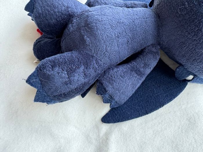 How To Train Your Dragon 2 Toothless Plush 2014 Very USEd DIRty Please look at the pictures