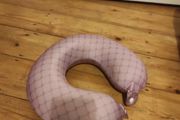 Steve Madden memory foam travel pillow