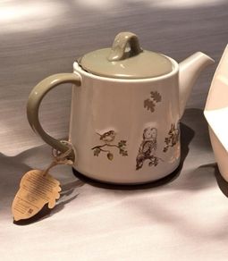 Beautiful Cooksmart Forest Fable Stoneware Teapot with Infuser