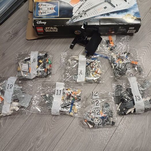 incomplete ucs snowspeeder
