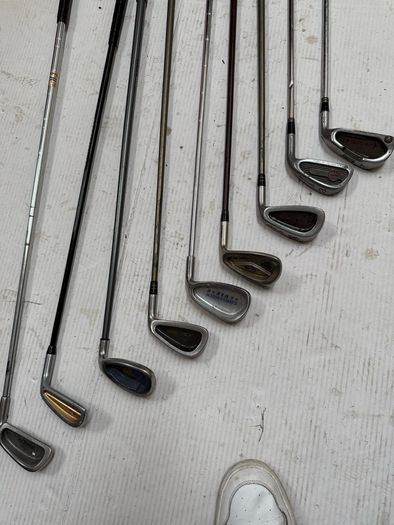 set golf clubs