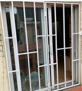 Set 1 Inch Box Steel Powder Coated Bi Folding Gates