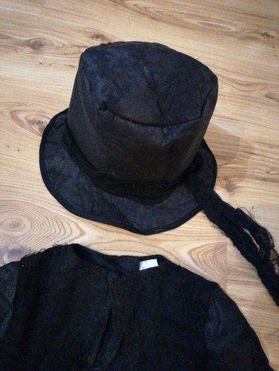 Halloween costume, 5-6 yrs