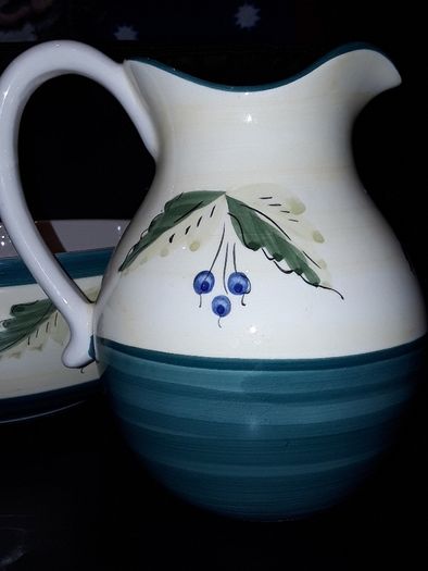 Potter Juice/water Jug With Matching Salad Bowl