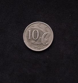Australian : Superb Lyrebird 10 Cent Coin - 1966 , ( First Year of Issue )