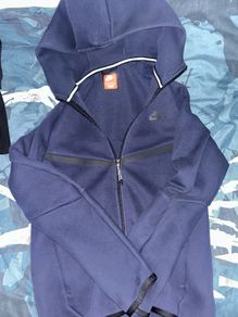 nike tech fleece