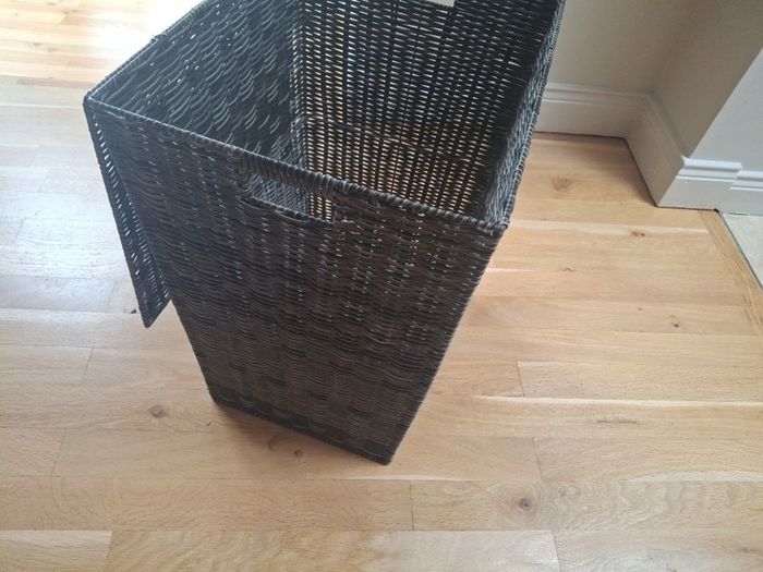 Laundry basket