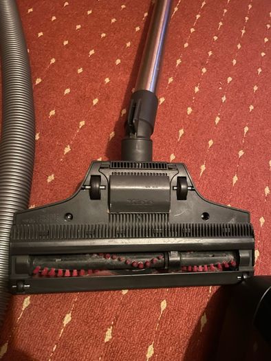 Miele C2 Flex with , Miele turbo floor head
